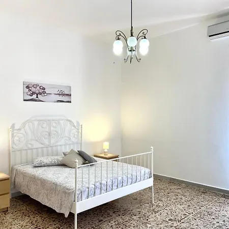 Appartamento La Casa Di Nina Surano